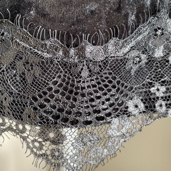 Guess Grey Lace Trim V-Neck Velour Party Nada Mini Dress- Sz- M - Picture 8 of 16